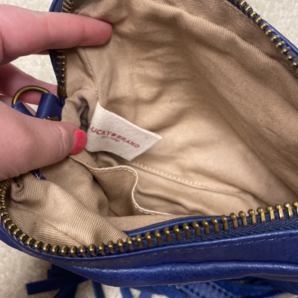 Lucky Brand Blue Crossbody - Picture 4 of 6